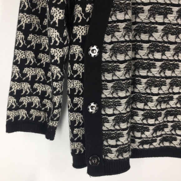 RACHEL ROY Lion Print Cardigan Size Medium - Picture 4 of 8